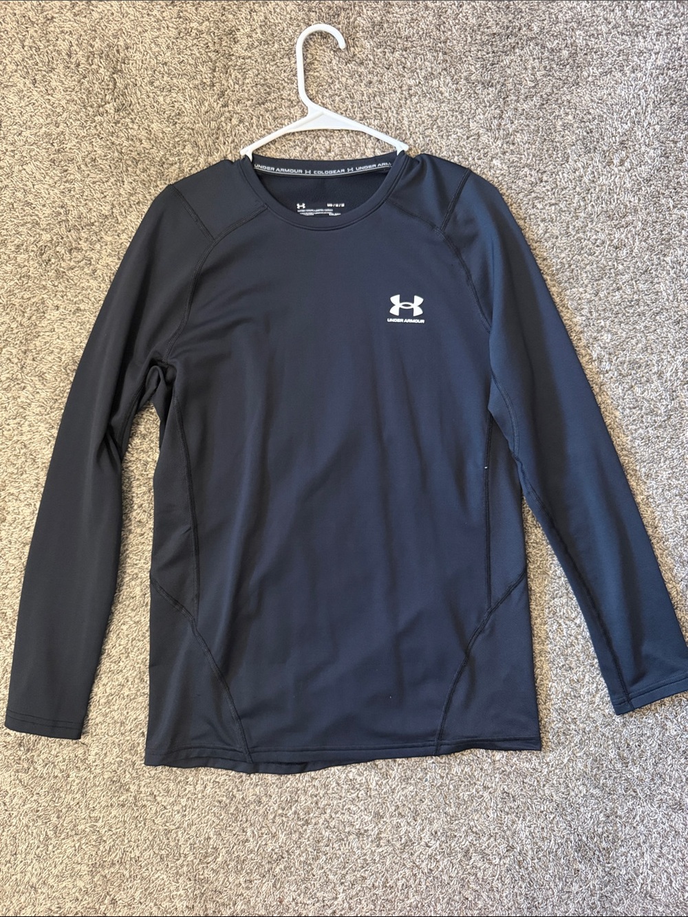Under Armour Men's Black Long-Sleeve Performance Top